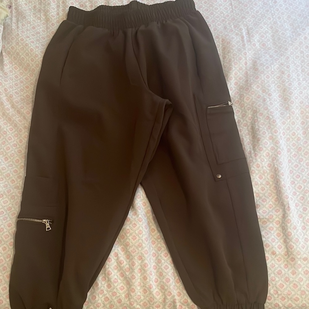 Zara green cargos never been worn